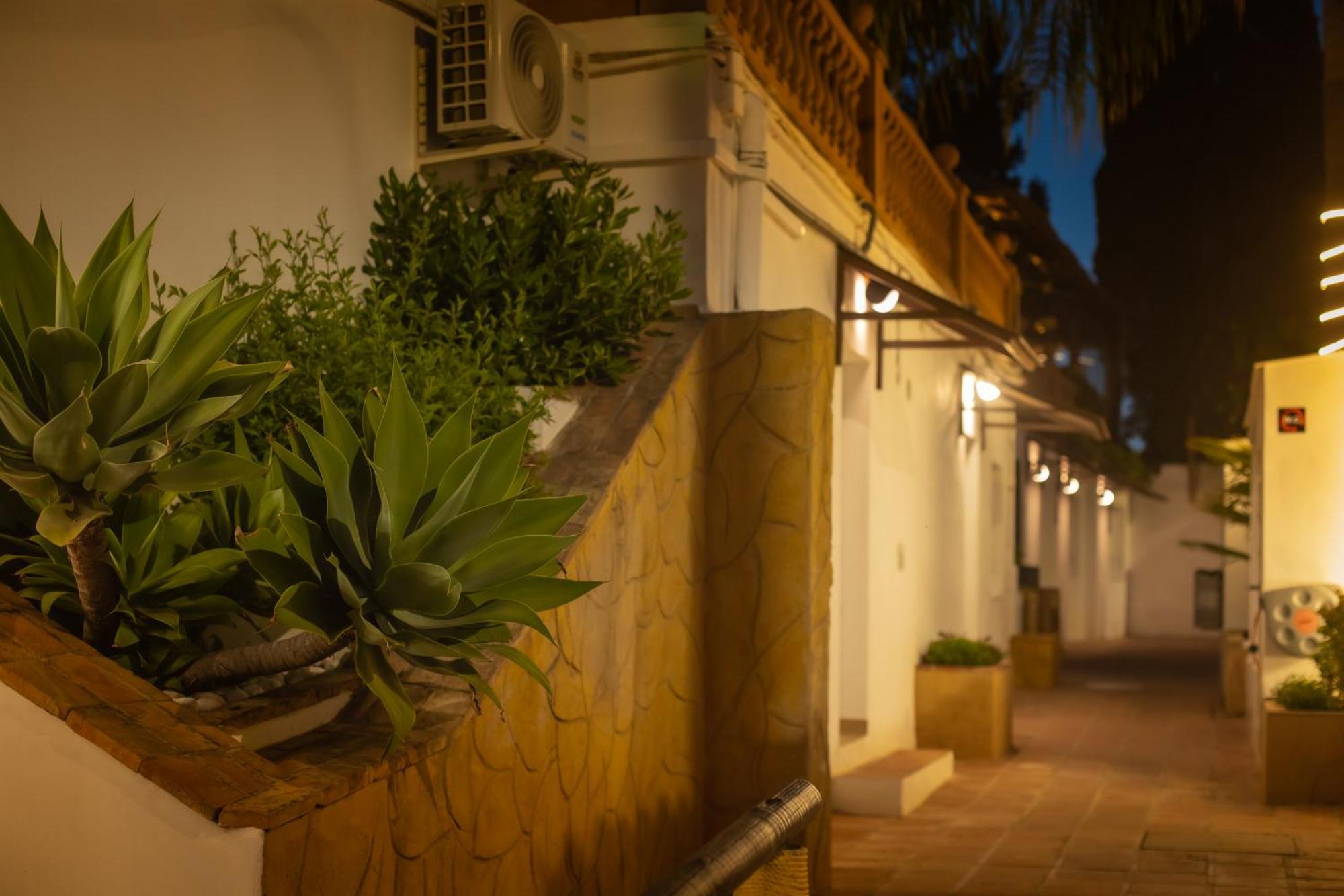 Hotel Zen Airport Torremolinos Exterior foto